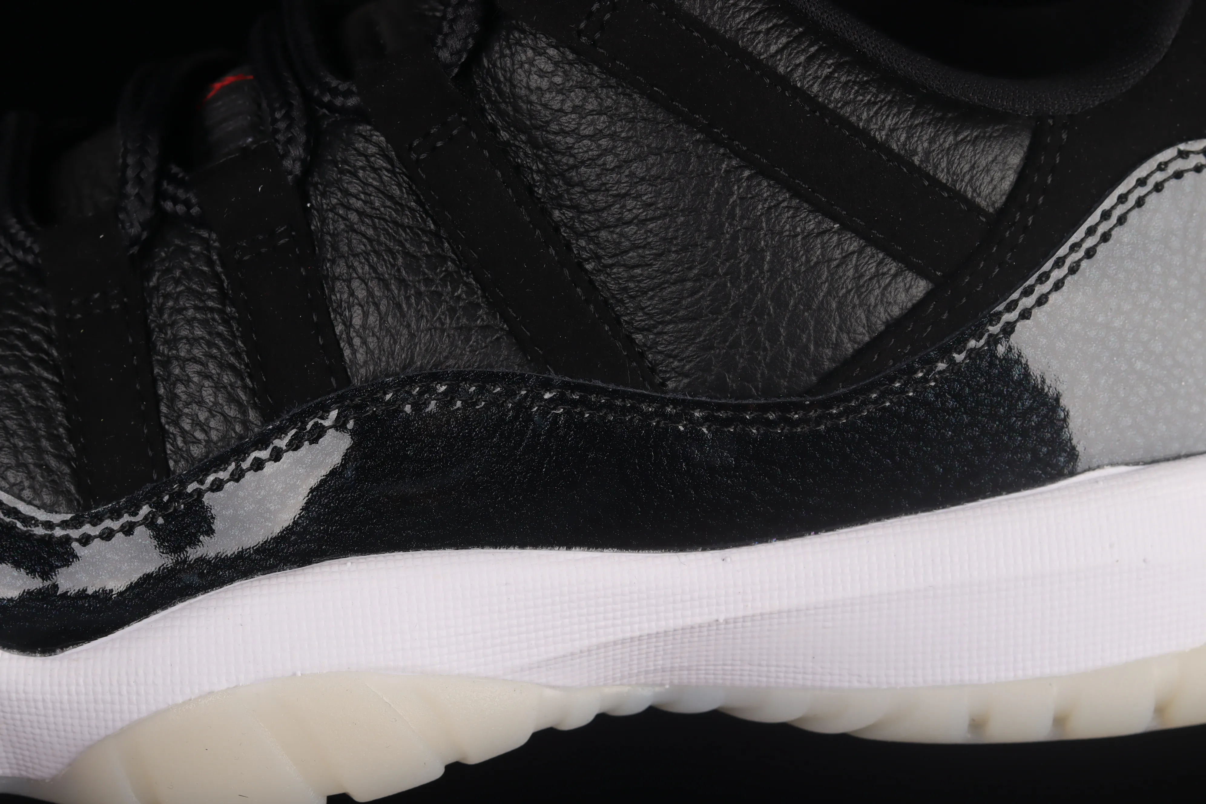 All Categories Air Jordan Jordan Series Basketball Shoes Air Jordan 11 Air Jordan 11 Retro Low "72-10" AJ11 Low-top Big Devil Sports Culture Basketball Shoes AV2187-001